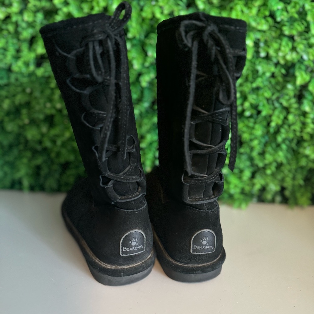 Bearpaw Black Boots with Lace Up Back Size 10 - Picture 3 of 12